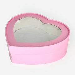 Коробка для сладостей с окном "Сердце" Розовая 21,5х18х5,5 см 071303